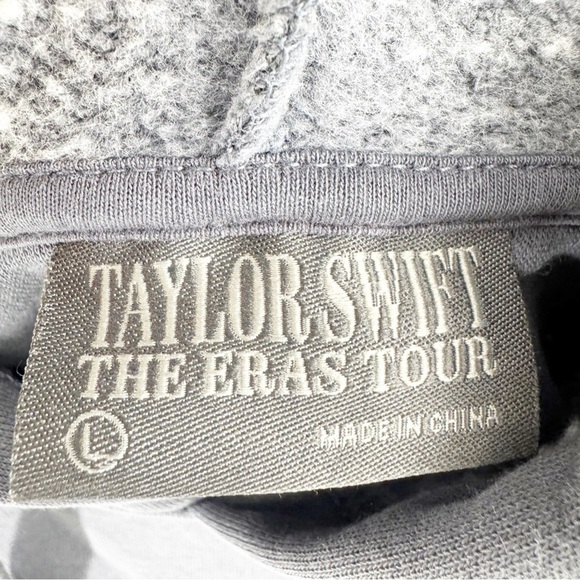 ✅ Taylor Swift The Eras Tour Official Merch Blue Navy Hoodie Sweatshirt Large - Picture 7 of 7